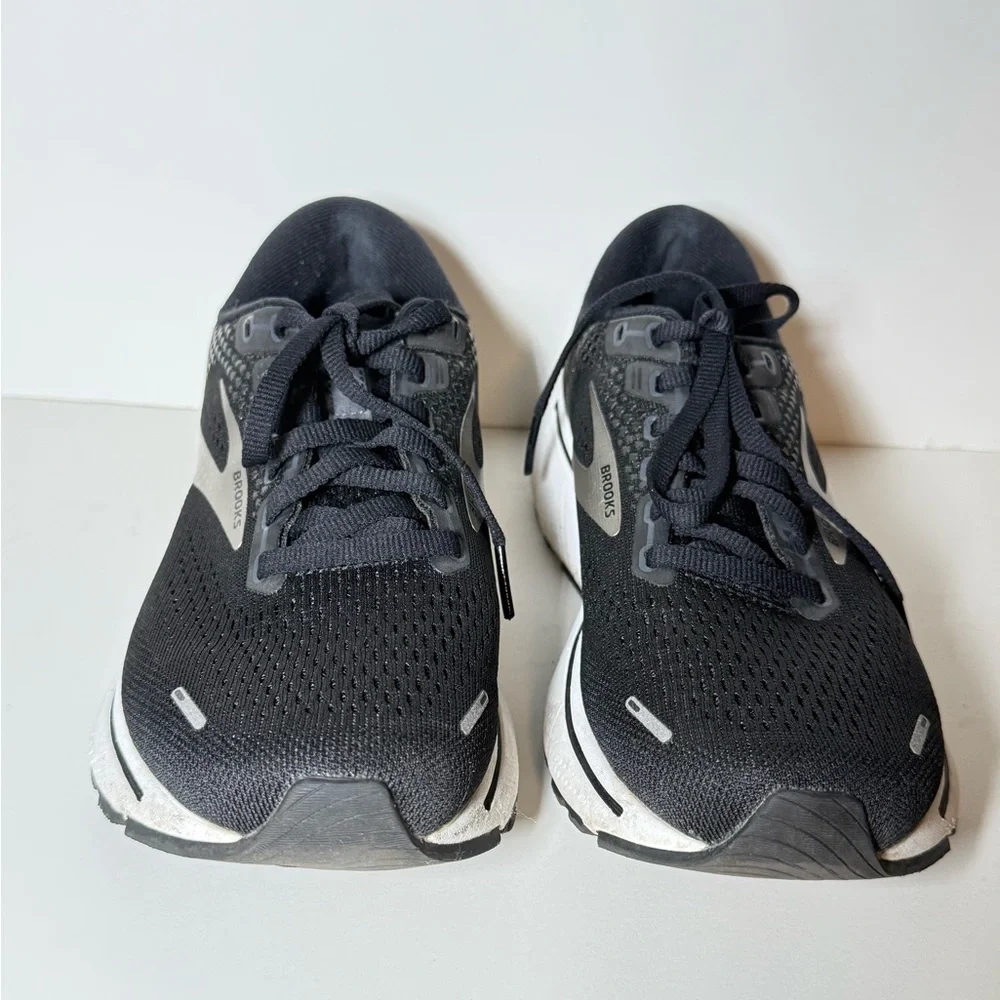 Brooks Woman's Black/White Ghost 14 Running Sneaker